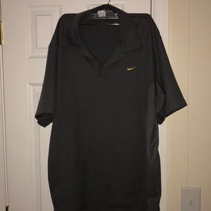 Men nike 2xl shirt